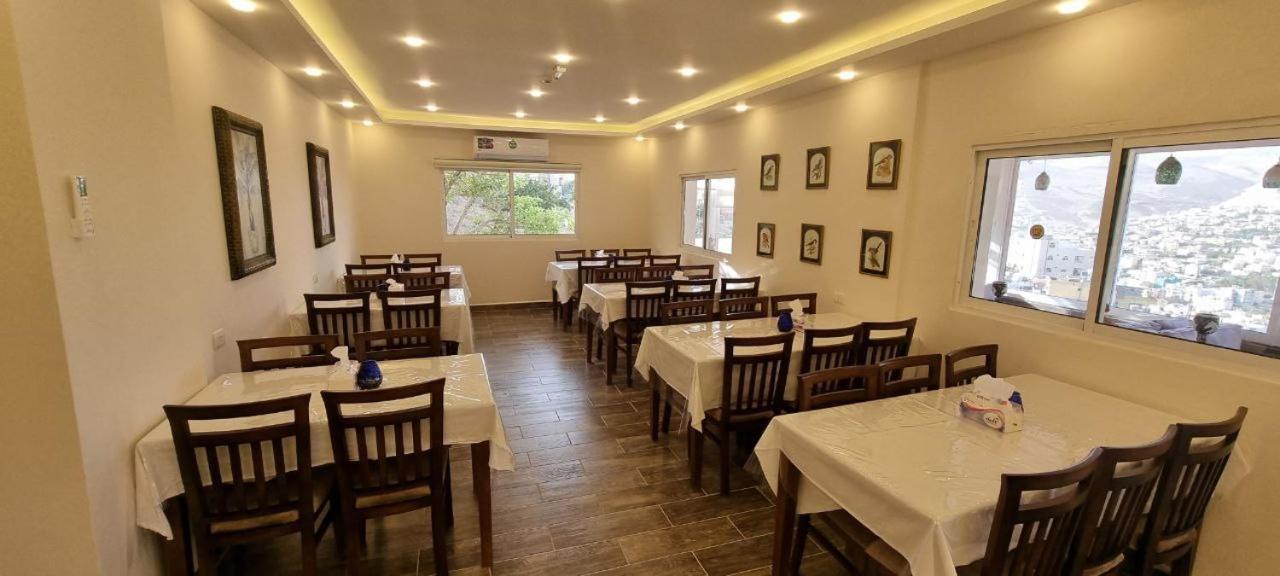 Beit Alshabaan Inn Wadi Musa Bagian luar foto