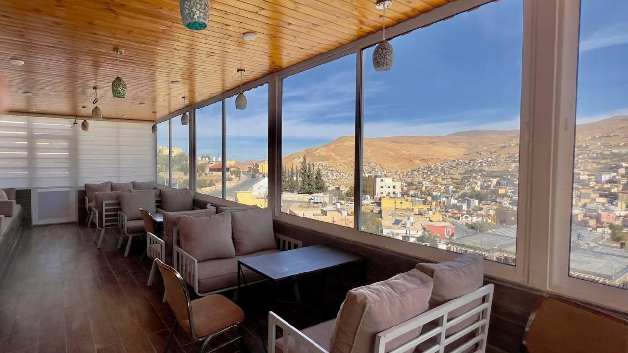 Beit Alshabaan Inn Wadi Musa Bagian luar foto